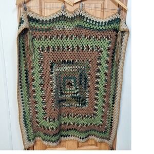 Vintage Handmade Crochet Granny Square Throw Blanket 47"x47" Earth Tones Green